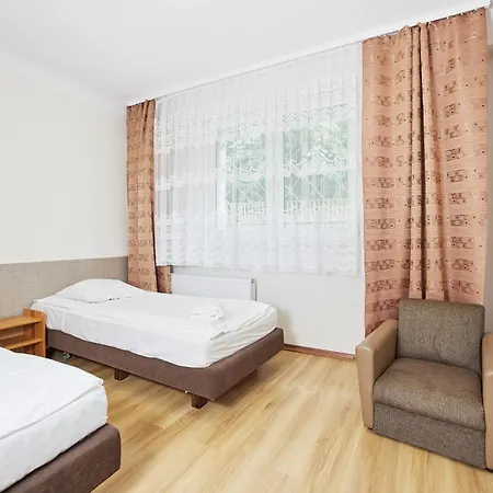 Resort Osrodek Wczasowy Panorama *