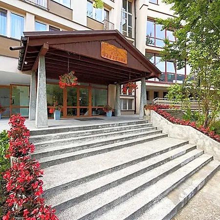 Osrodek Wczasowy Panorama *