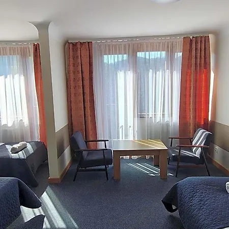 Resort Osrodek Wczasowy Panorama *